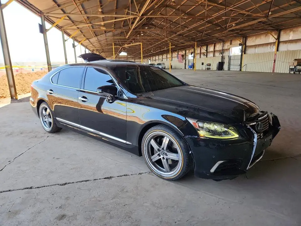2014 LEXUS LS 460L  