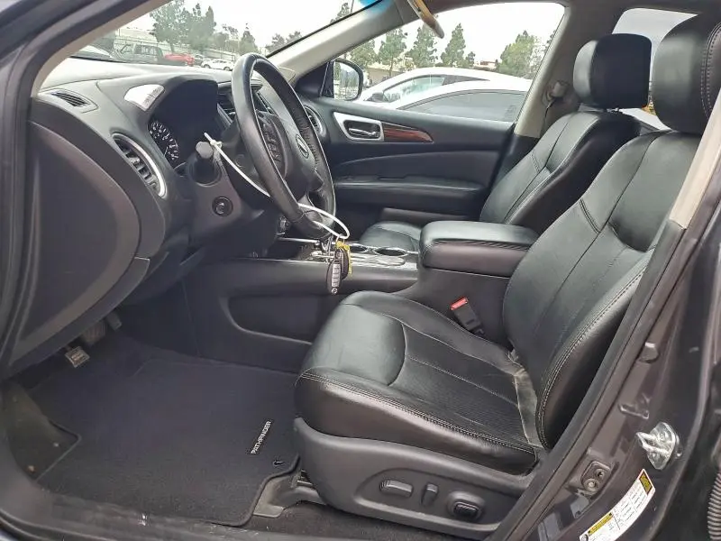 2013 NISSAN PATHFINDER S  