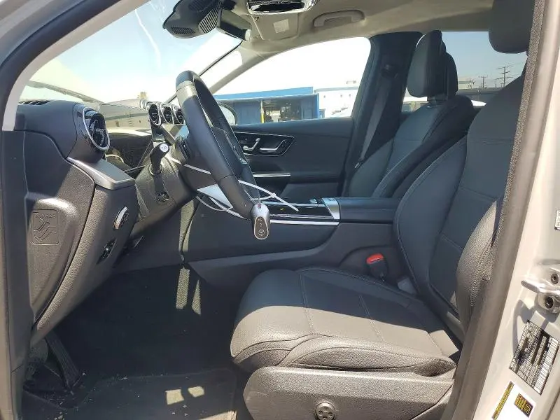 2025 MERCEDES-BENZ GLC 350E  