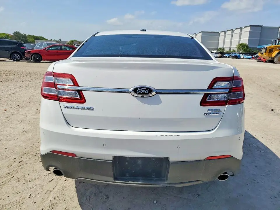 2014 FORD TAURUS SEL  