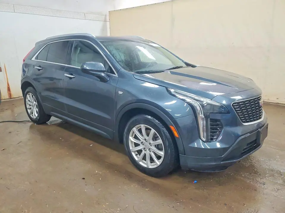 2019 CADILLAC XT4 LUXURY  