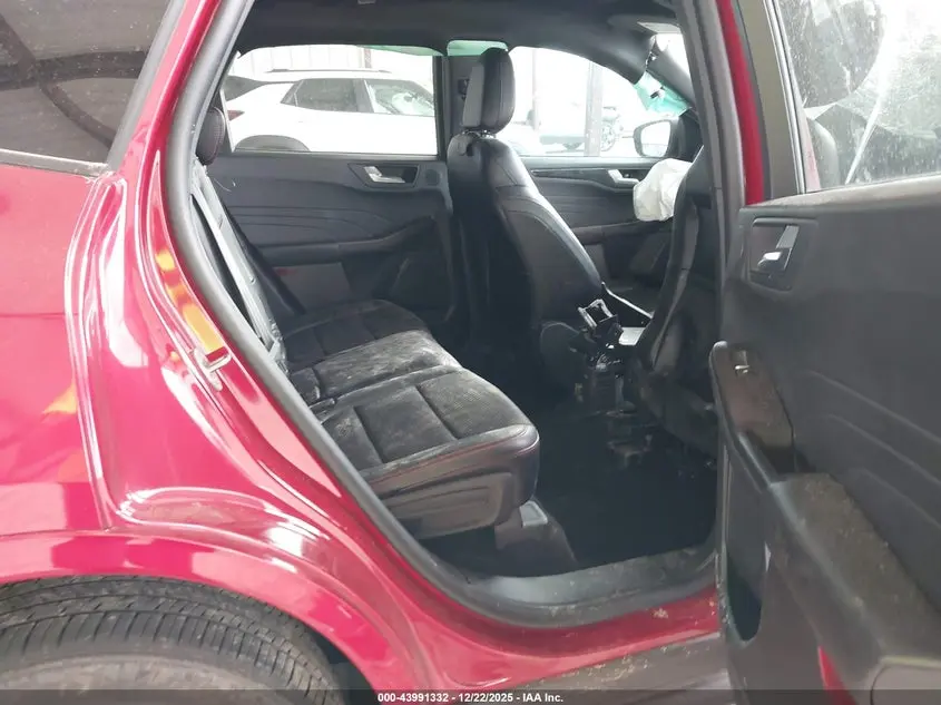 2024 FORD ESCAPE ST-LINE SELECT