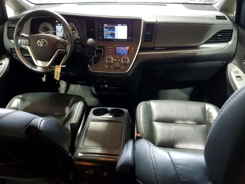 2020 TOYOTA SIENNA SE 7-PASSENGER  