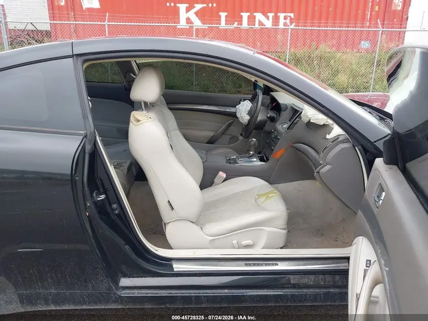 2010 INFINITI G37 JOURNEY