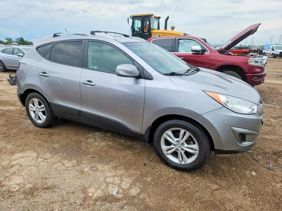2012 HYUNDAI TUCSON GLS  