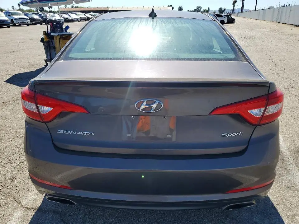 2016 HYUNDAI SONATA SPORT  