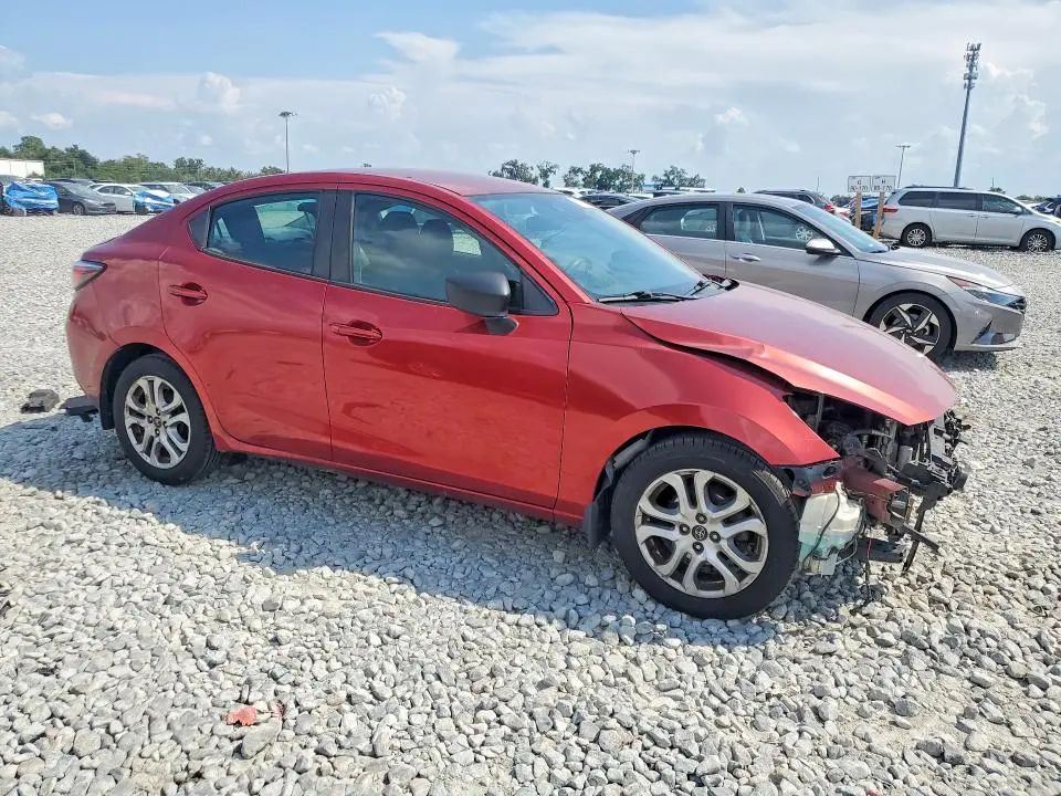 2018 TOYOTA YARIS IA BASE  