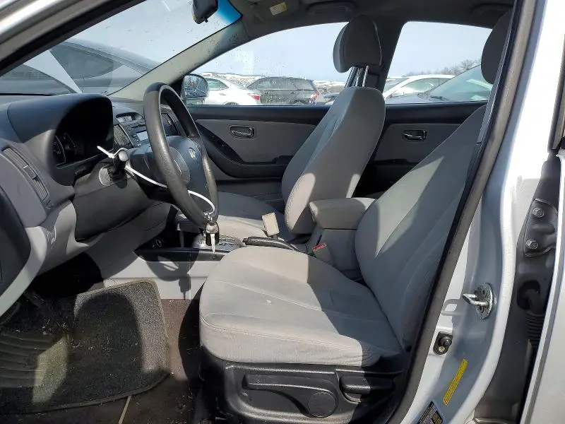 2010 HYUNDAI ELANTRA GLS  