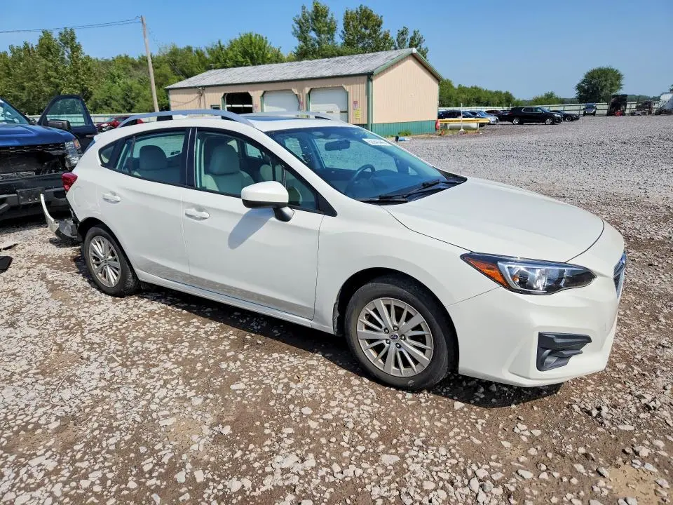 2017 SUBARU IMPREZA PREMIUM  