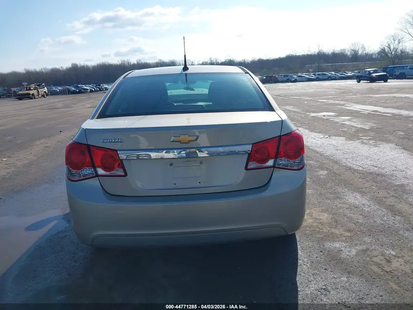 2012 CHEVROLET CRUZE LS