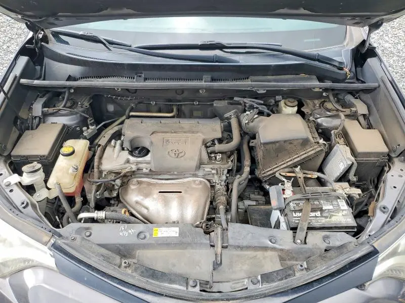 2017 TOYOTA RAV4 SE  