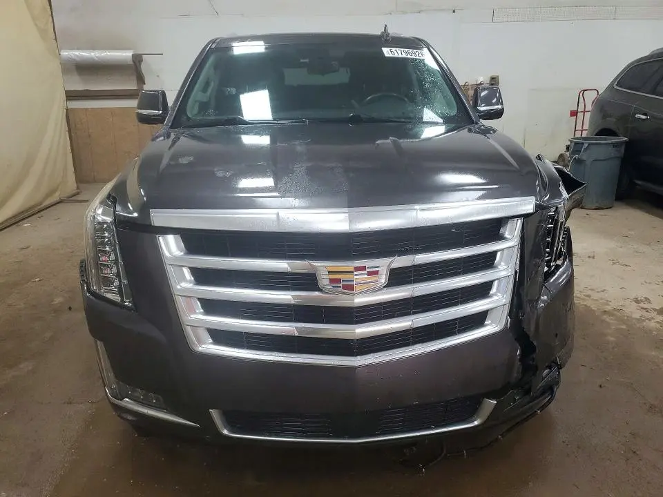 2017 CADILLAC ESCALADE ESV PREMIUM LUXURY  