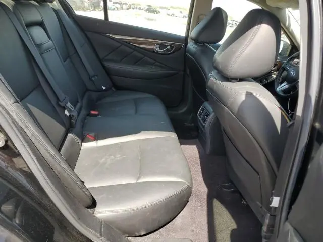 2018 INFINITI Q50 LUXE