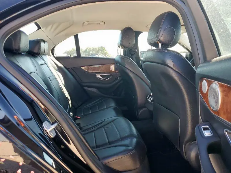 2015 MERCEDES-BENZ C 300 4MATIC  