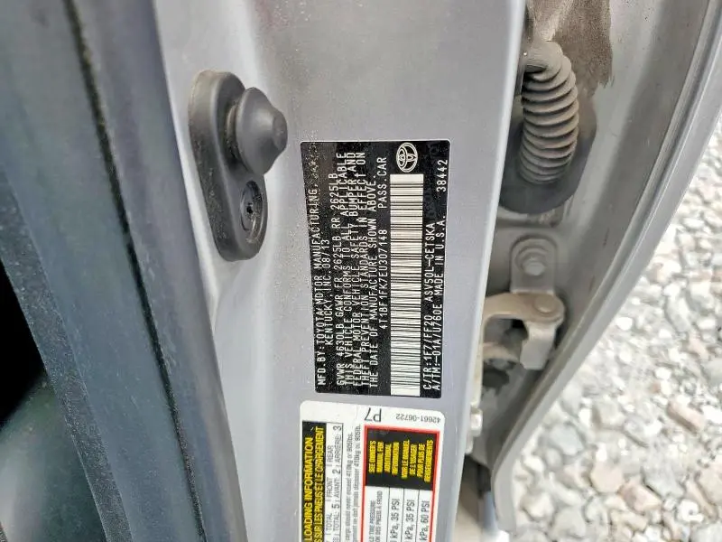 2014 TOYOTA CAMRY SE  