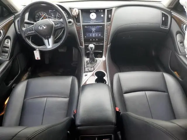 2019 INFINITI Q50 LUXE  
