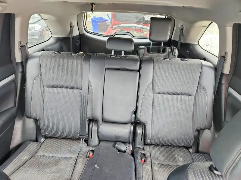 2015 TOYOTA HIGHLANDER LE PLUS  