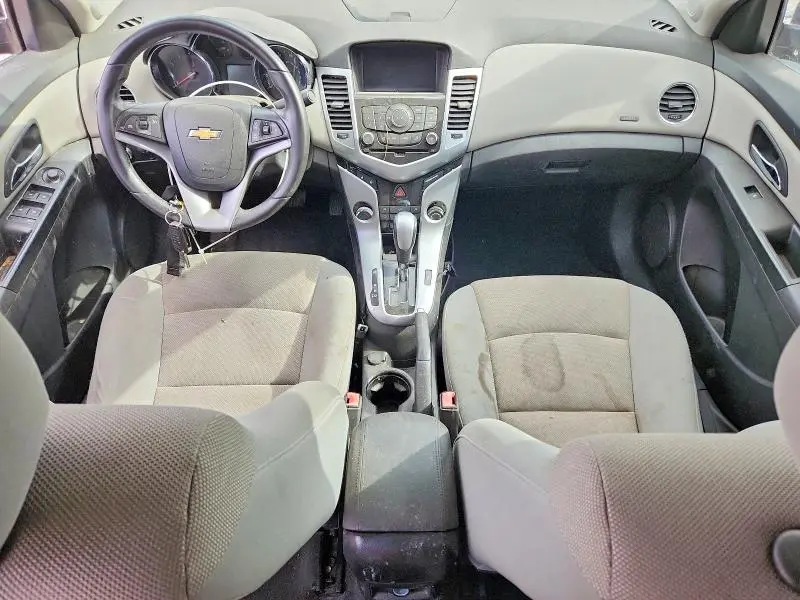 2013 CHEVROLET CRUZE LT  
