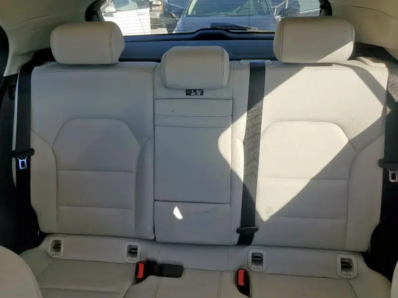 2018 MERCEDES-BENZ GLA 250  