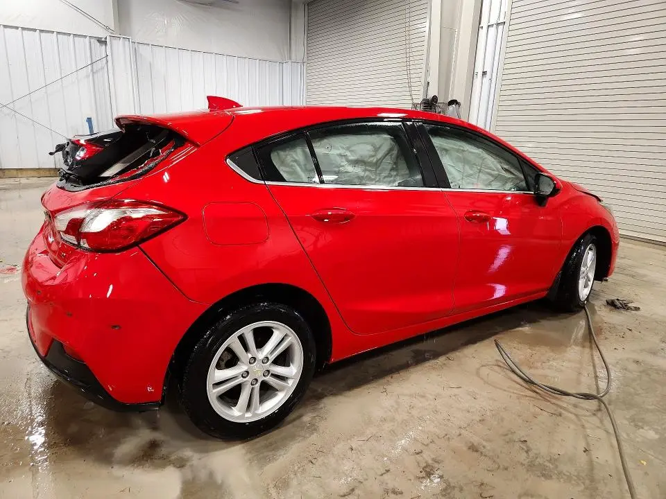 2017 CHEVROLET CRUZE LT  