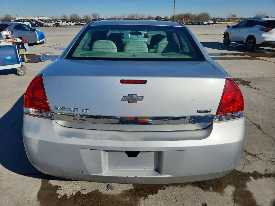 2011 CHEVROLET IMPALA LT  