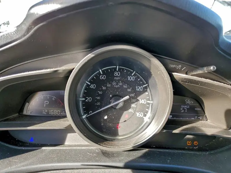 2017 MAZDA 3 TOURING  