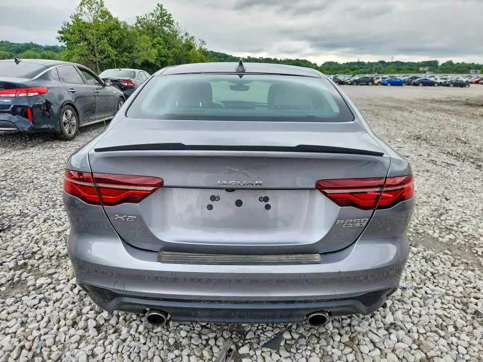2020 JAGUAR XE S  