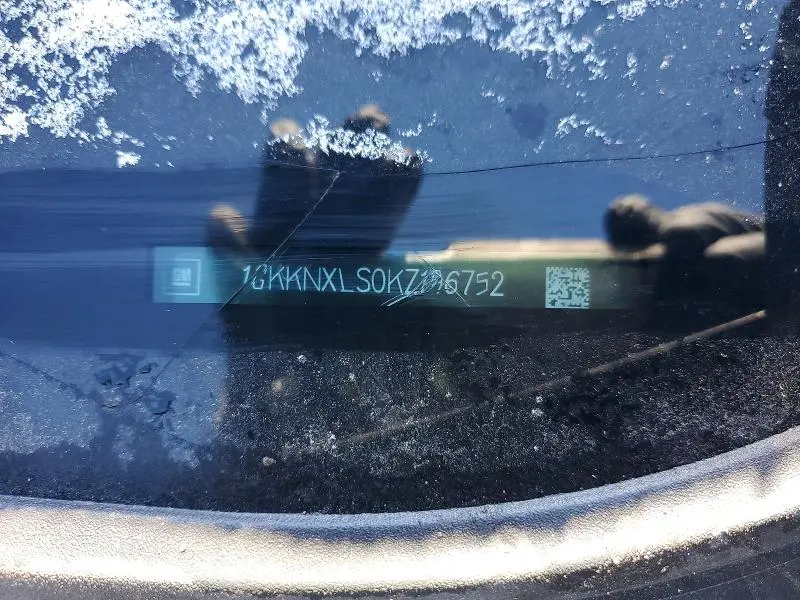 2019 GMC ACADIA DENALI  