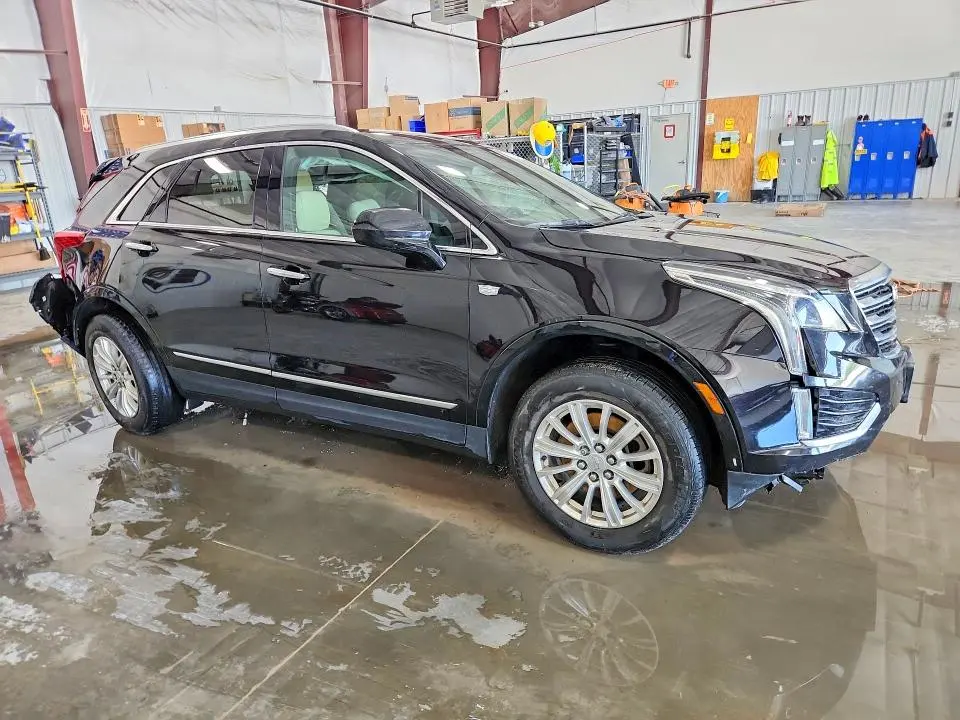 2019 CADILLAC XT5   