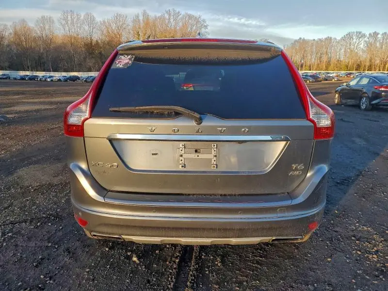 2016 VOLVO XC60 T6 PREMIER  