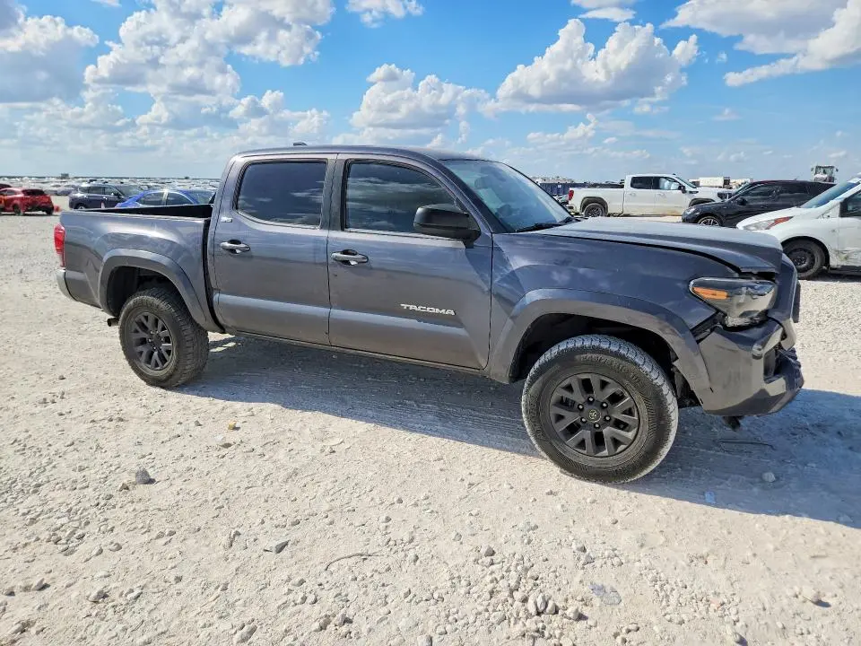 2021 TOYOTA TACOMA SR5 V6  