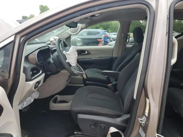 2017 CHRYSLER PACIFICA LX  