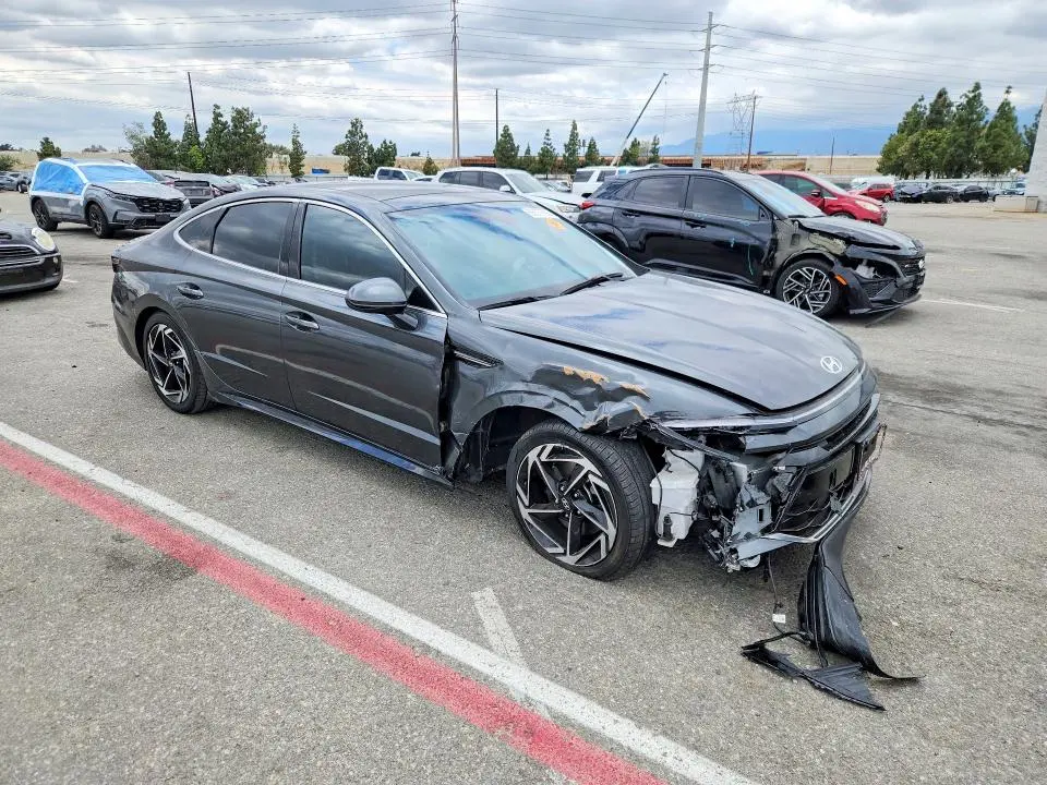 2024 HYUNDAI SONATA SEL  