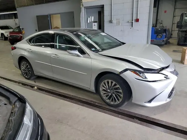 2019 LEXUS ES 350  