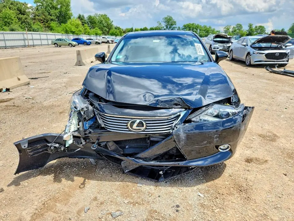 2015 LEXUS ES 350  