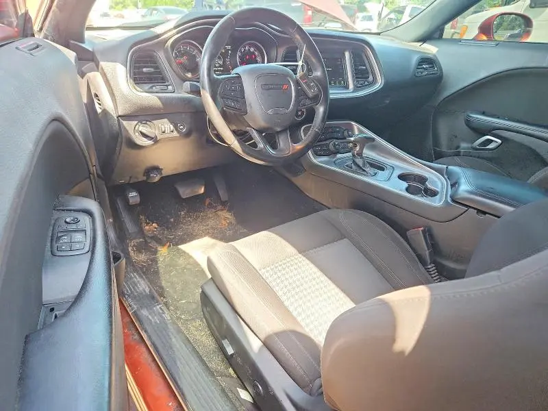 2021 DODGE CHALLENGER SXT  