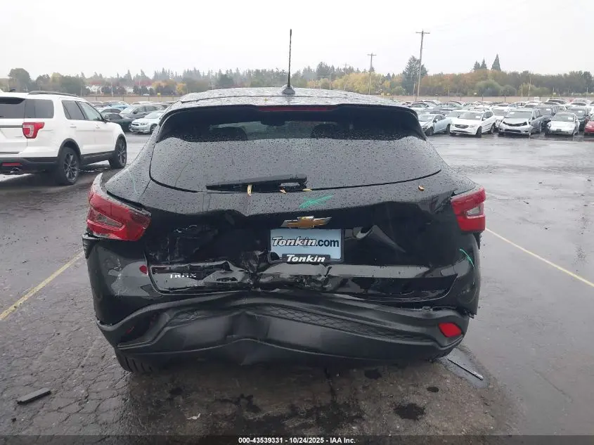 2025 CHEVROLET TRAX FWD LS