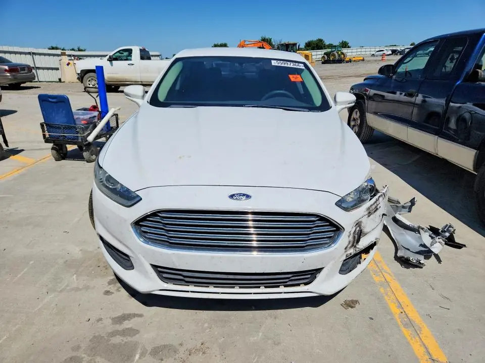 2014 FORD FUSION SE  