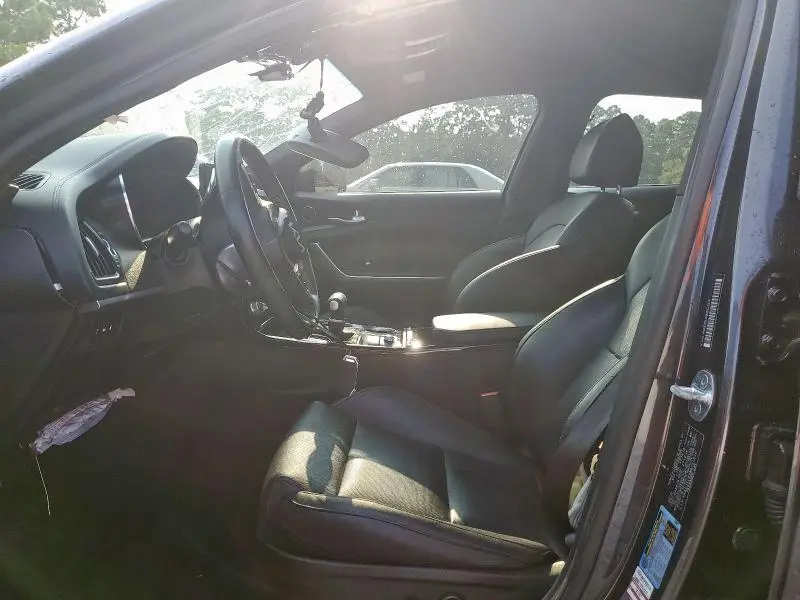 2022 KIA STINGER GT LINE  