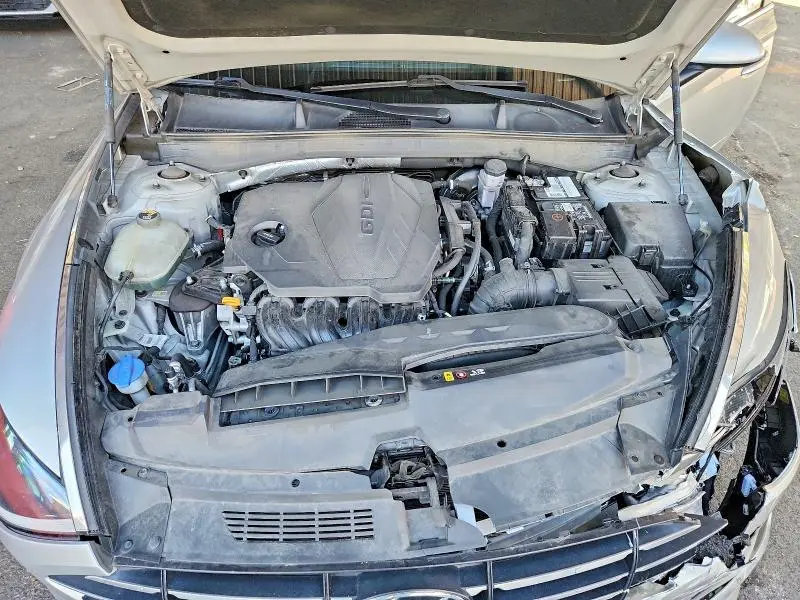 2020 HYUNDAI SONATA SE  