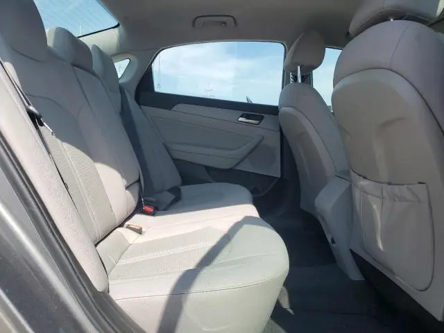 2018 HYUNDAI SONATA SPORT  
