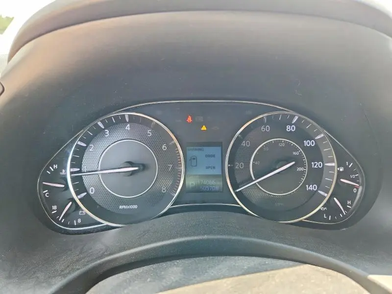 2017 NISSAN ARMADA SL  
