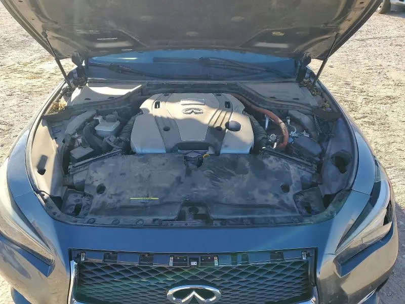 2017 INFINITI Q50 HYBRID  