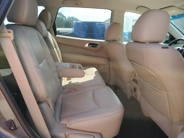 2016 NISSAN PATHFINDER S  