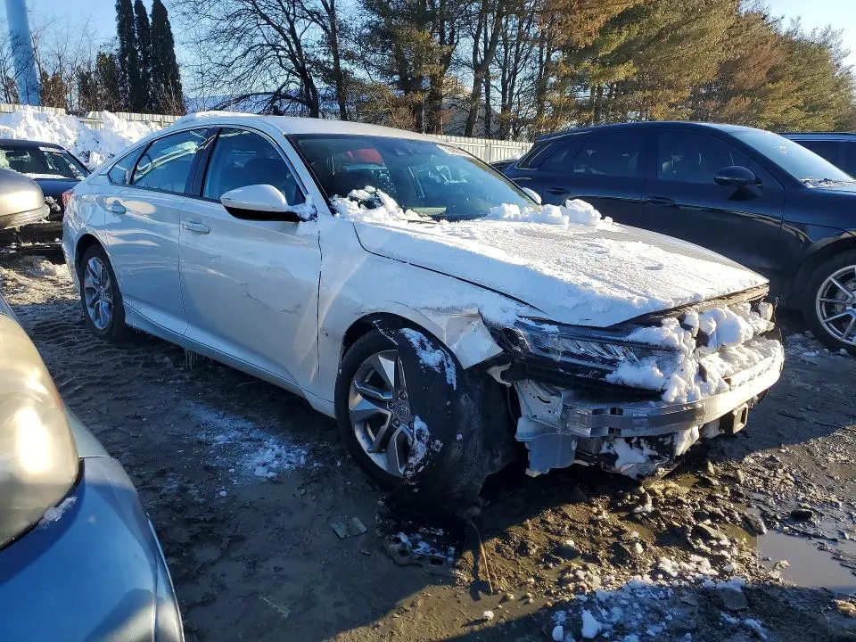 2018 HONDA ACCORD LX  