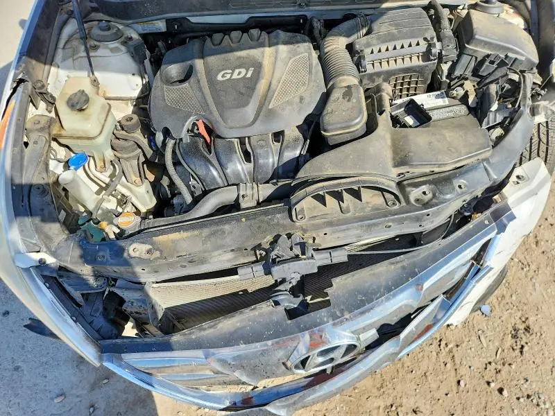 2011 HYUNDAI SONATA GLS  