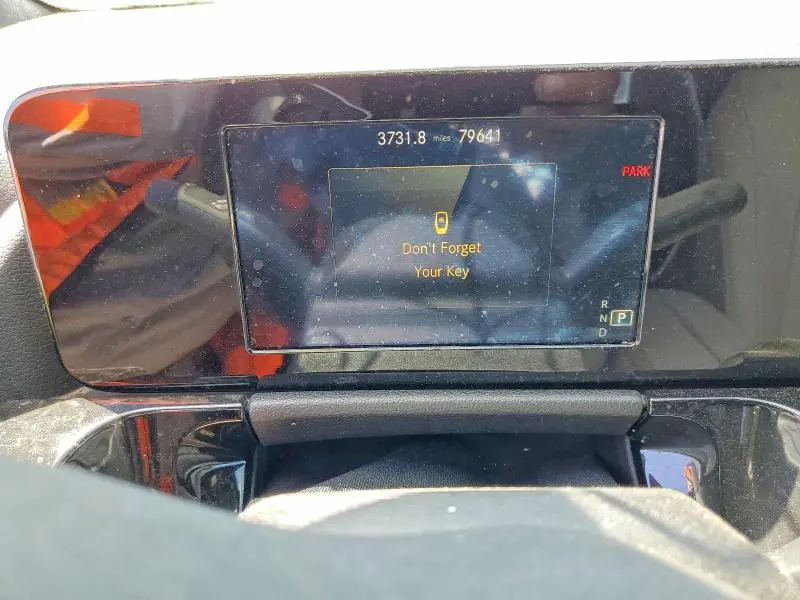 2021 MERCEDES-BENZ GLA 250  