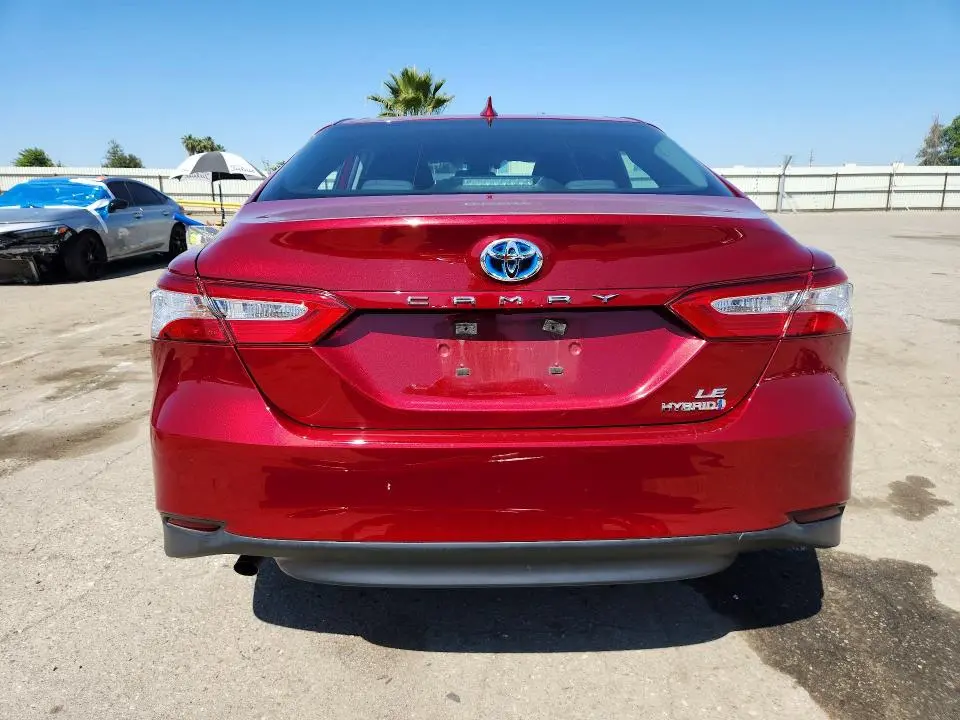 2020 TOYOTA CAMRY LE  