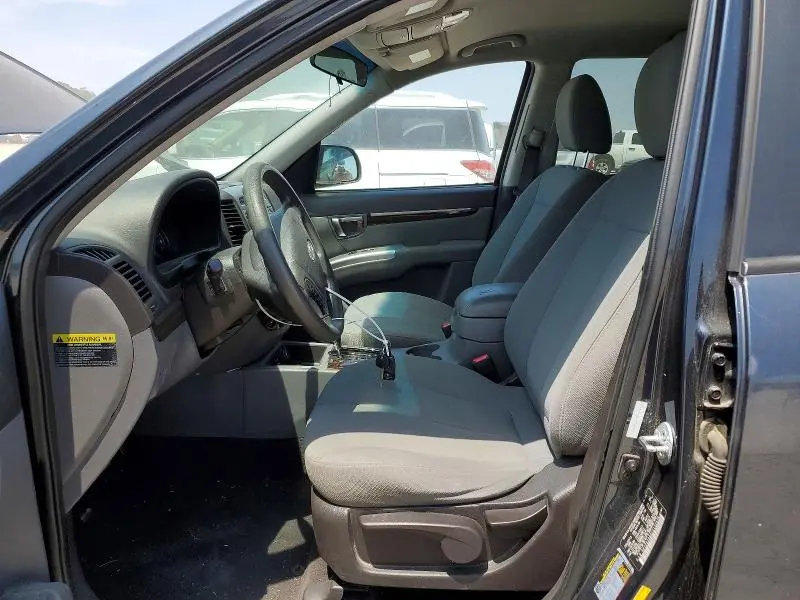 2012 HYUNDAI SANTA FE GLS  