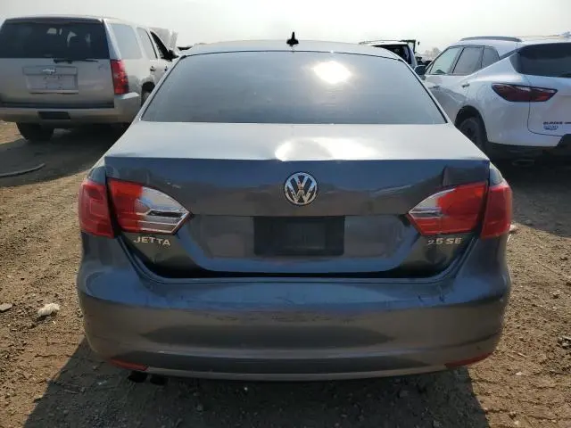 2013 VOLKSWAGEN JETTA SE  
